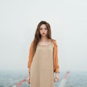 苍傲玉
